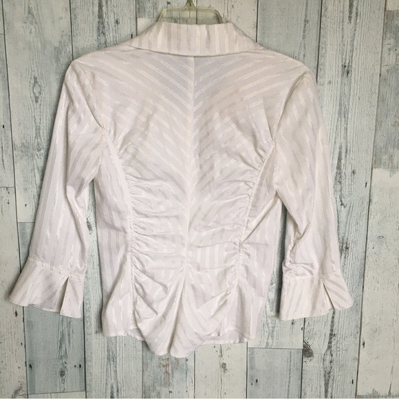 $1 Vintage white blouse (S) - Picture 2 of 3